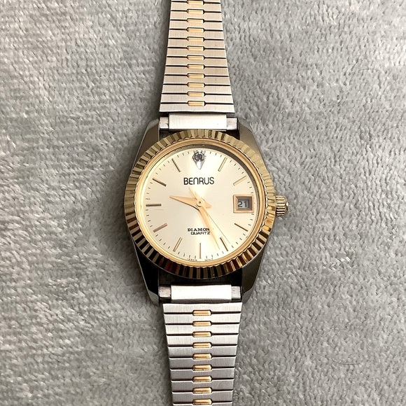 Benrus Accessories - Benrus Diamond Quartz Ladies Watch
